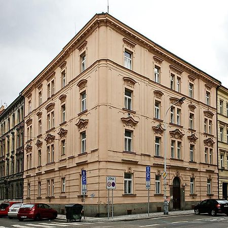 Luxury Center Apt. Charles Bridge Walking Distance Prag Eksteriør billede